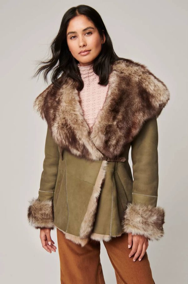 Petra Spanish Merino Shearling Sheepskin Coat with Toscana Trim 8